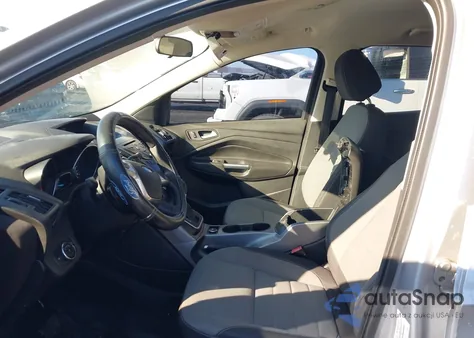 2013 Ford Escape Se z USA, uszkodzony, nr VIN 1FMCU9GX9DUB72112